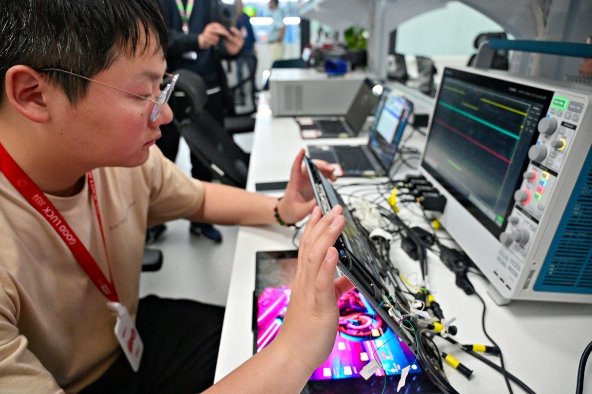 Lenovo